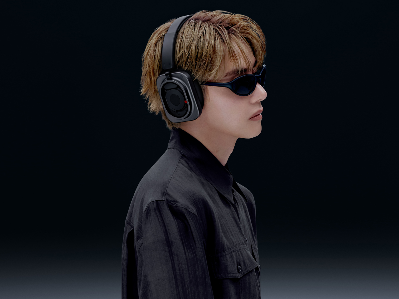 Nothing Headphone 1 Pro dan V