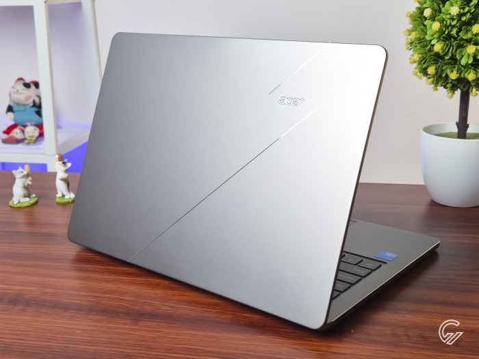 Review Acer Swift Air 14 AI SFA14-i31 (2)