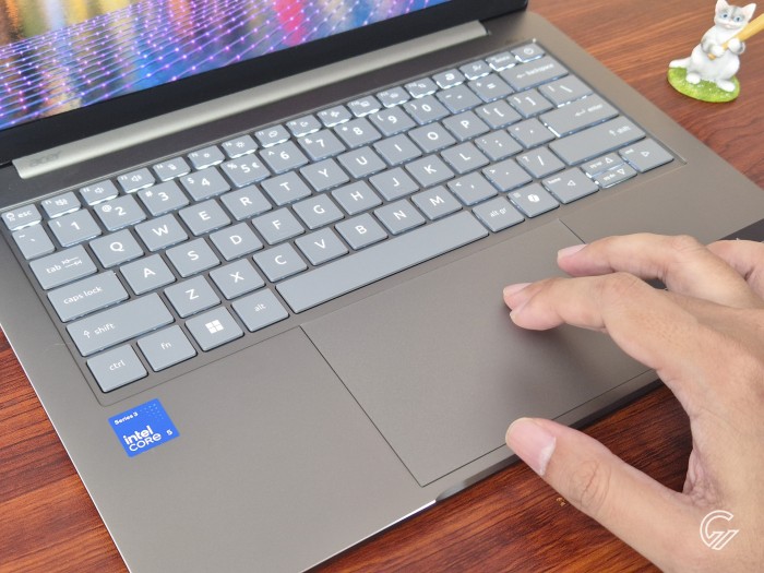 Review Acer Swift Air 14 AI SFA14-i31 (9)