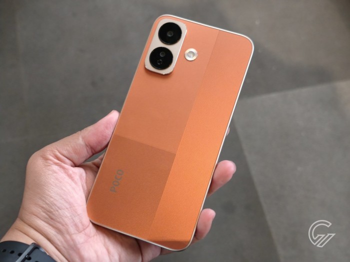 POCO-X8-BackLeft