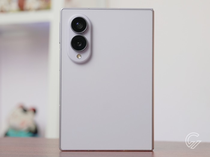Samsung Galaxy Z Fold 8