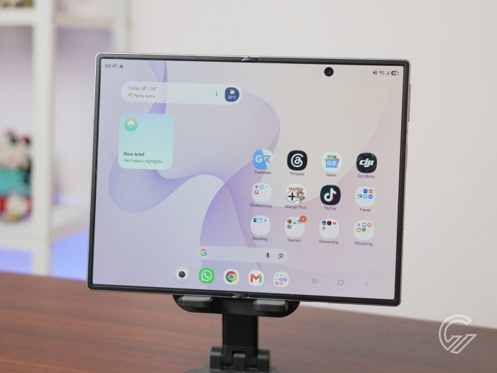 Samsung Galaxy Z Fold 8