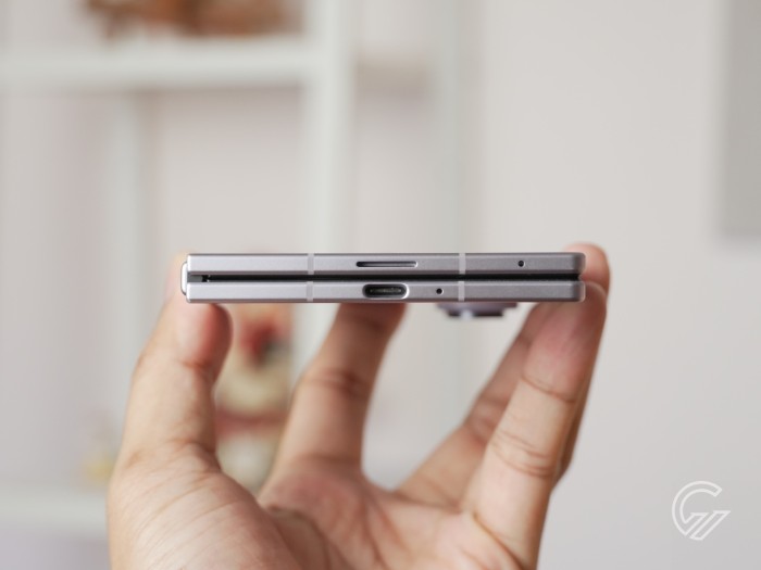 Samsung Galaxy Z Fold 8