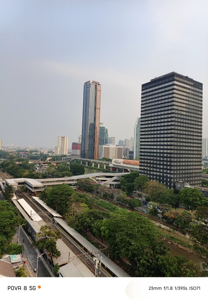 TECNO-POVA-8-5G-Sudirman-1xZoom