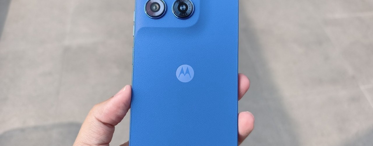 moto-g37-back